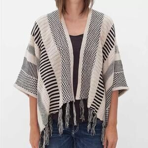 Poof Black Cream Neutrals Fringe Poncho Kimono Thicker Sweater TJ